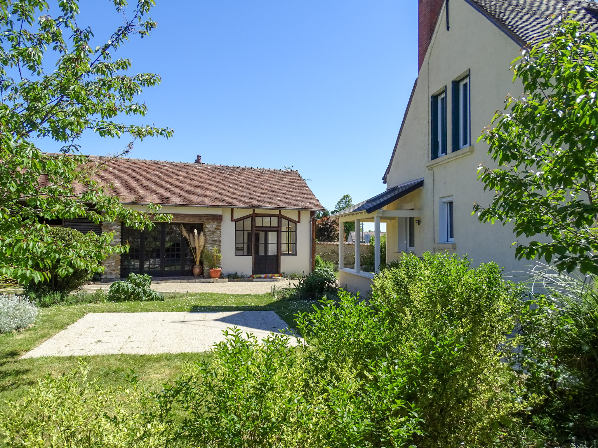 Maison de charme + appartement indépendant