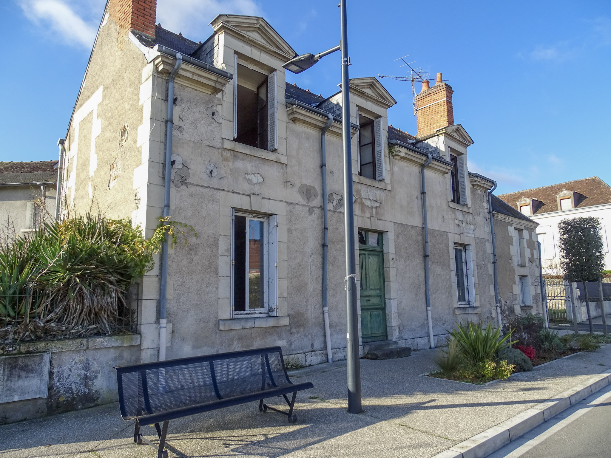 Ensemble immobilier à rénover