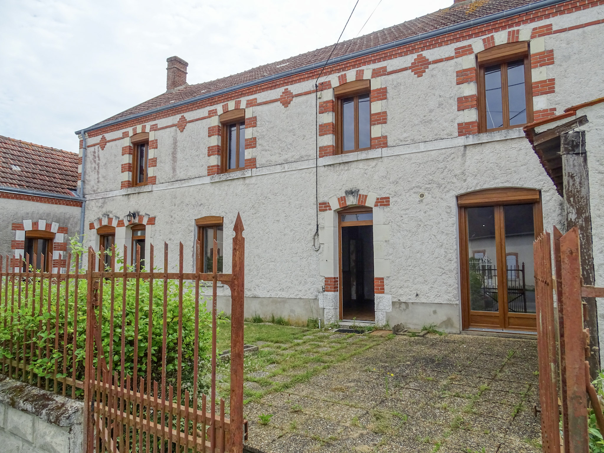 Grande maison 259 m2 à rénover